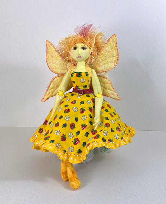 Buttercup - A Crayon Fairy