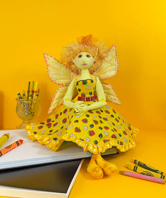 Buttercup - A Crayon Fairy