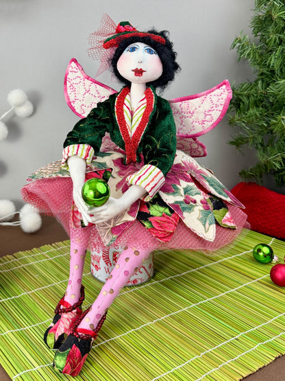 Holly - A Holiday Fairy